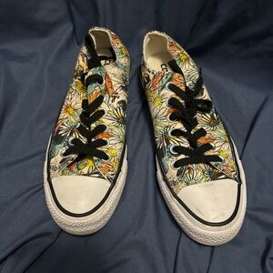 Floral Canvas Converse